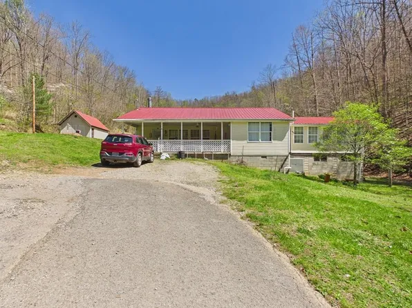 350 Deadfall Br, Meally, KY 41234