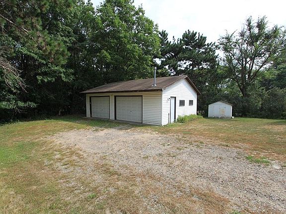 3rd image of 13023 Crooked Lake Blvd NW