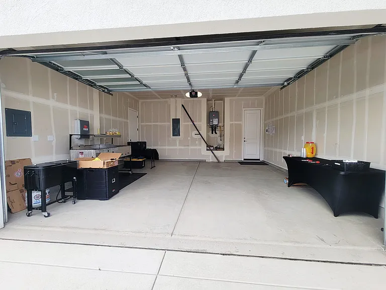 garage