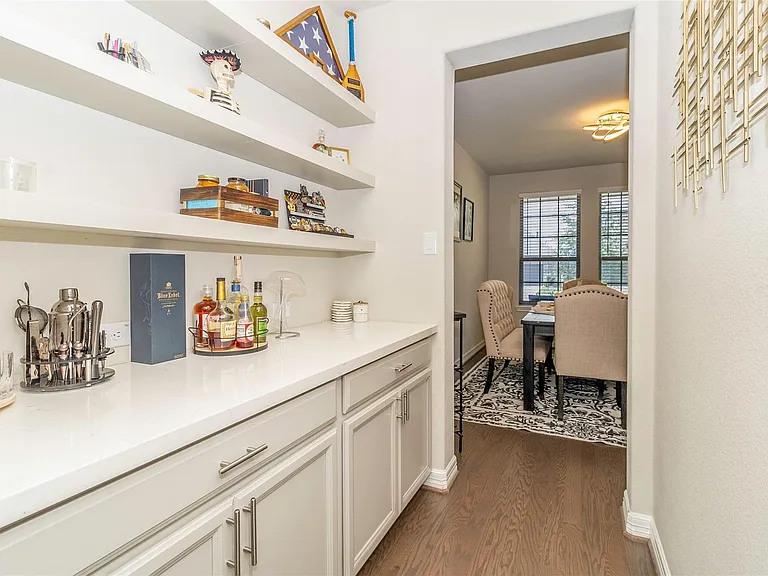 3010 Flora Manor Dr — Photo 28