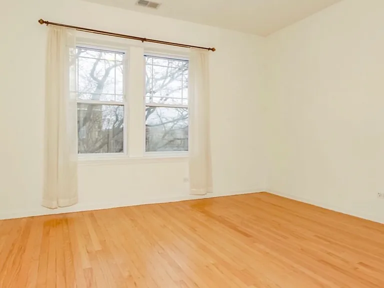 802 Dobson St #3 — Photo 8