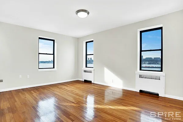 Rented by Spire Group | media 18