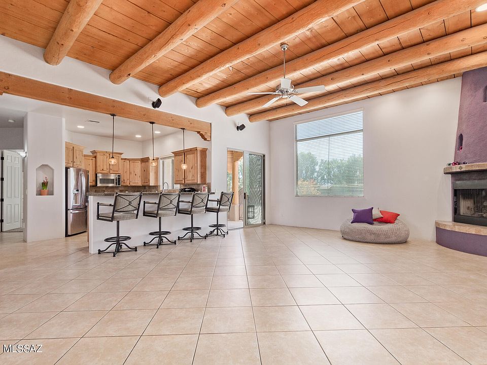 1st image of 1617 W Placita Sin Nieve
