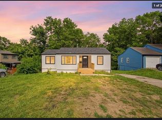 2221 S Hawthorne Ave, Independence, MO 64052
