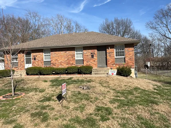 607 SE Florence Ave APT B, Lees Summit, MO 64063