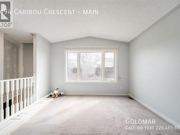 4th image of 3494 Caribou Cres