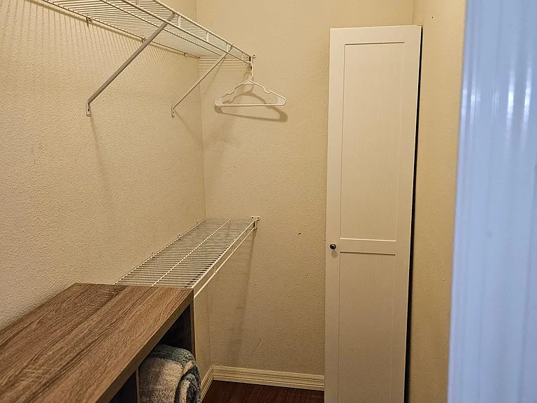 810 W Canton Ave — Photo 22