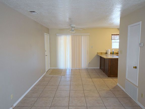 4th image of 1665 Pegasus Ave SE