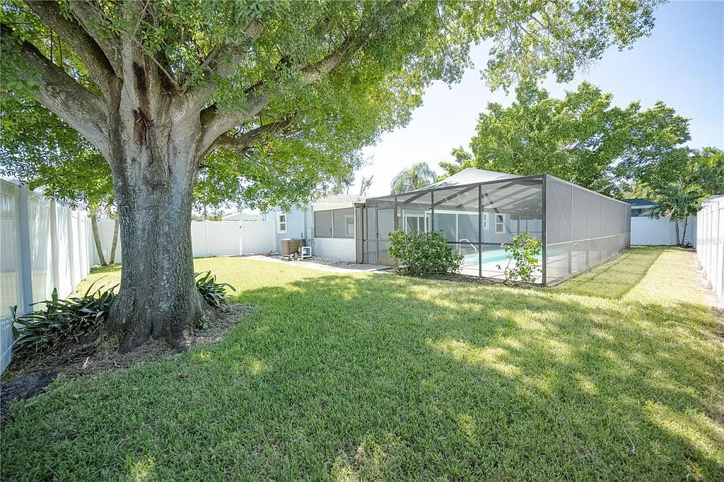 2 bed, 2.0 bath, 1114 sqft, $2,800 — Photo 3