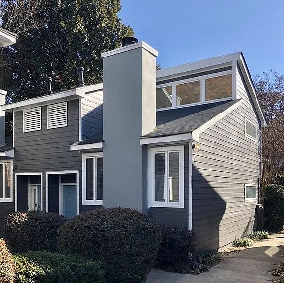 836 Saint Charles Ave NE #B — Photo 1