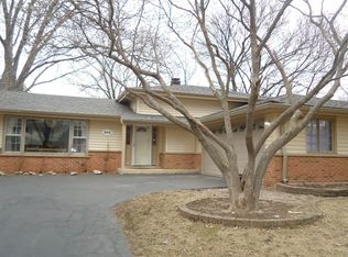 866 E Zinnia Ln, Palatine, IL