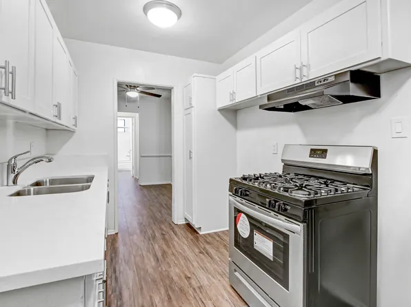 Sepulveda Apartments