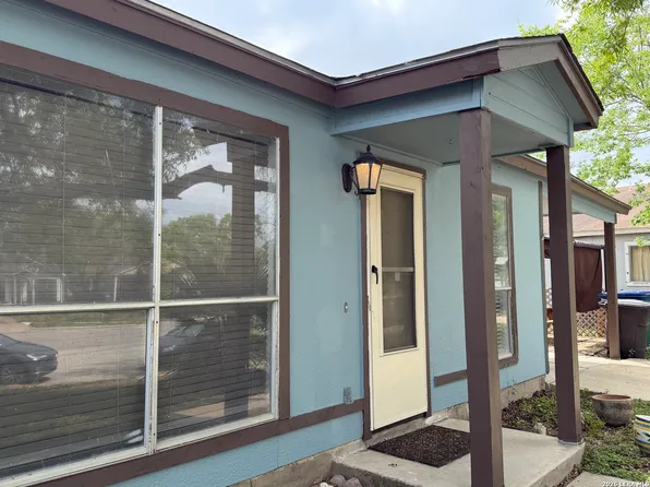 302 Glenbrook, San Antonio, TX 78220