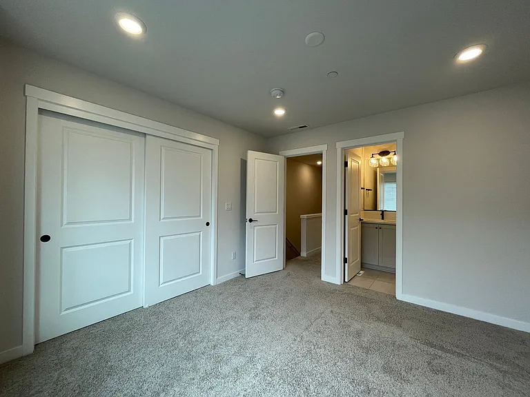 16022 NW Hosmer Ln — Photo 20
