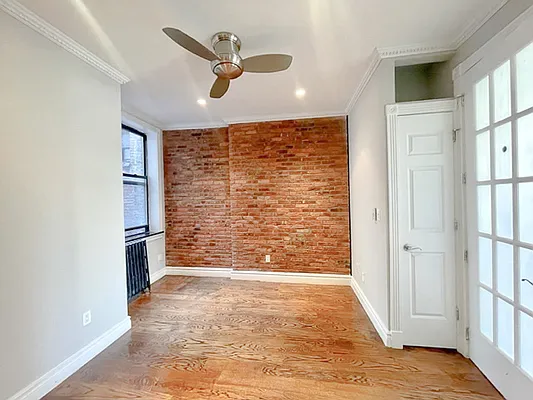 Rented by Nest Seekers International | media 7