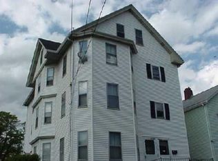 333-335 Orms St, Providence, RI 02908