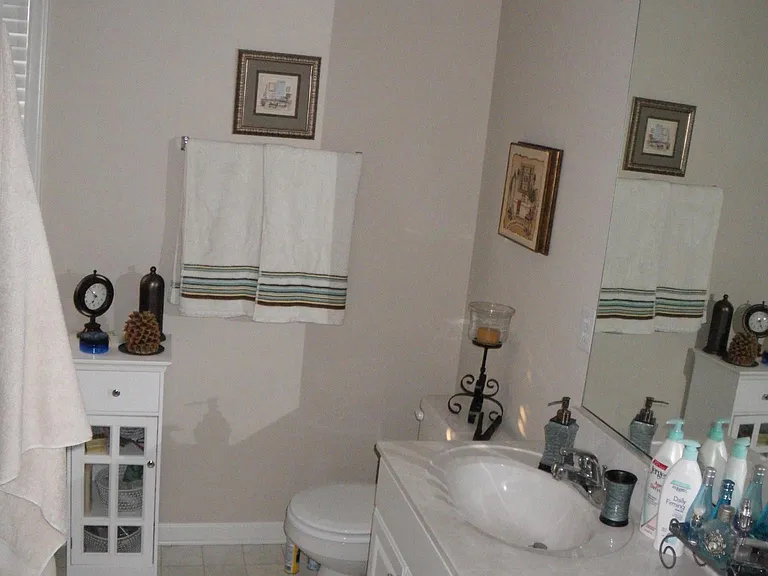 2649 Wynbrook Dr — Photo 9