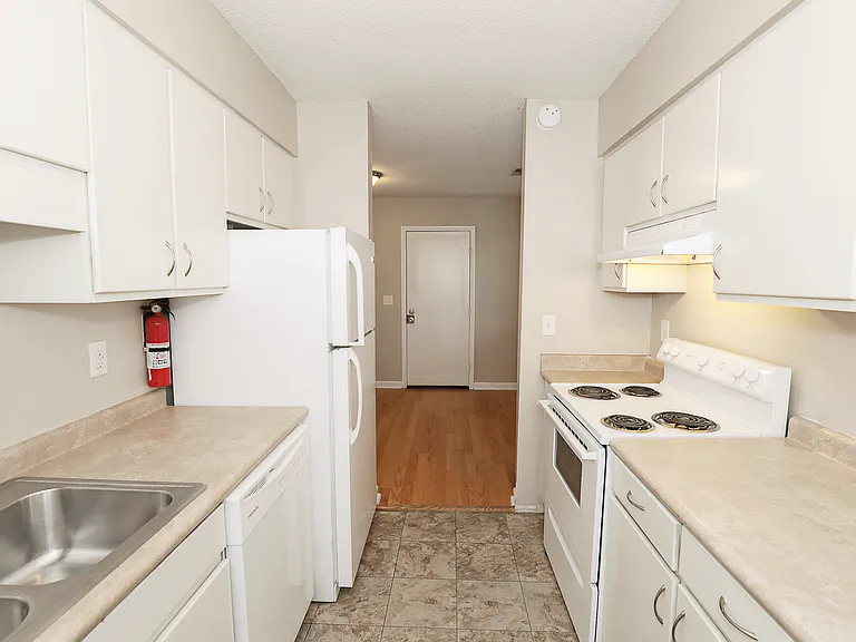 Forest Pointe — Photo 138