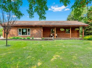 7048 Soppe Farm Rd, Waterloo, IA 50702