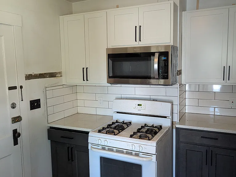 1697 Lee Rd #2 — Photo 6