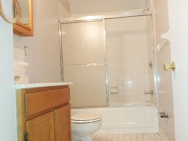 3654 Middleton Ave — Photo 50
