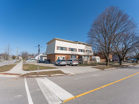 5th image of 72 Florence Ave
