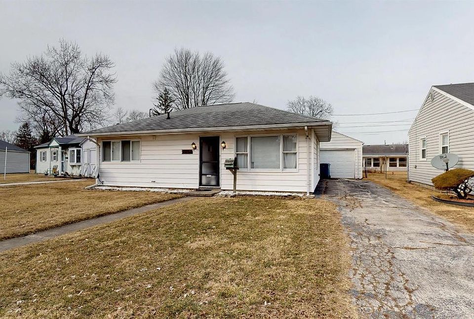 1st image of 1320 Circle Dr