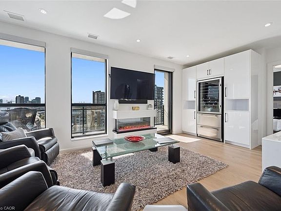 3rd image of 181 King St S #1714