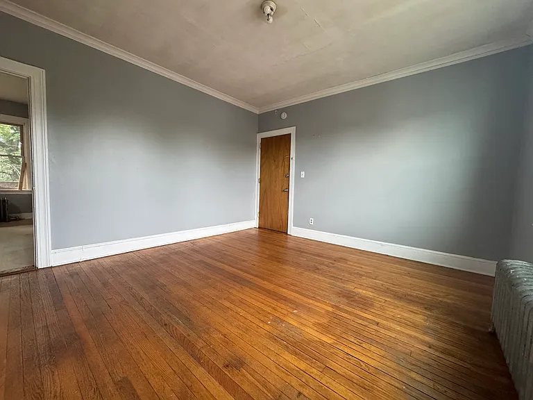 14 Standish St #2W — Photo 9