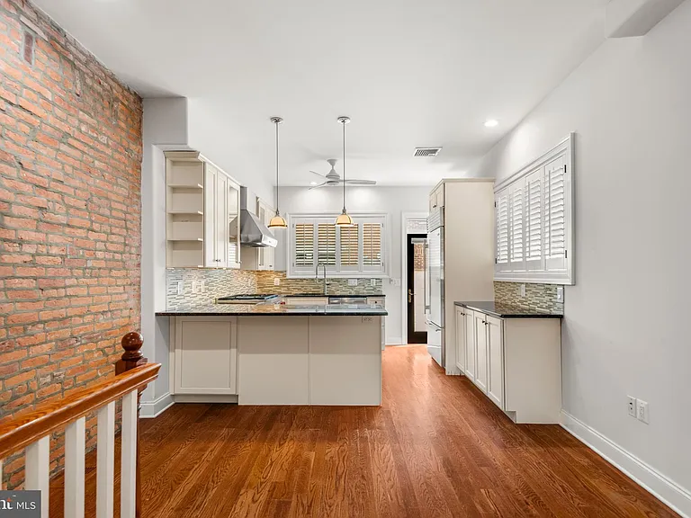 751 S Marvine St — Photo 8