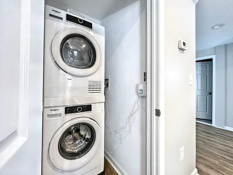 501 W Mulberry St — Photo 21