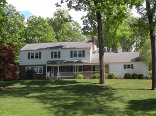 27 Addison Dr, Basking Ridge, NJ 07920