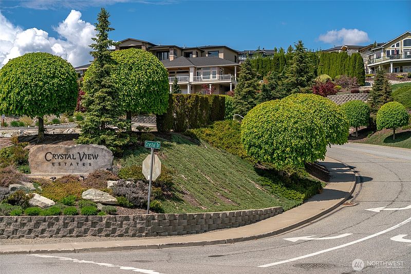 4th image of 104 Lake Ridge Drive