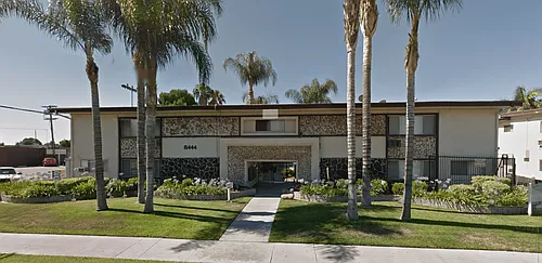 15444-15454 Chatsworth St. Photo 1