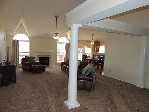 LvngRm view from front door