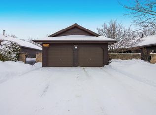 2135 Hammond Pl W, Traverse City, MI