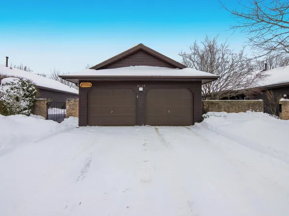 2135 Hammond Pl W, Traverse City, MI 49686