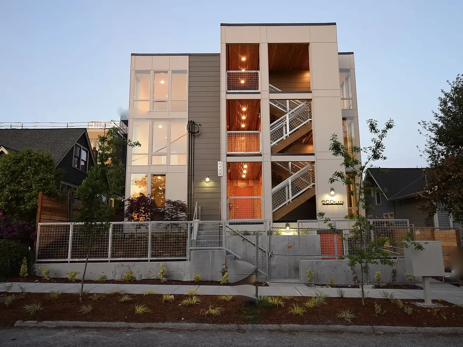 EcoFlats Univ Playfield 9th — Photo 2