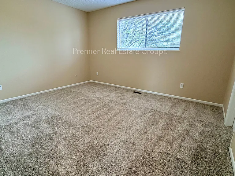 6156 Del Paz Dr — Photo 12