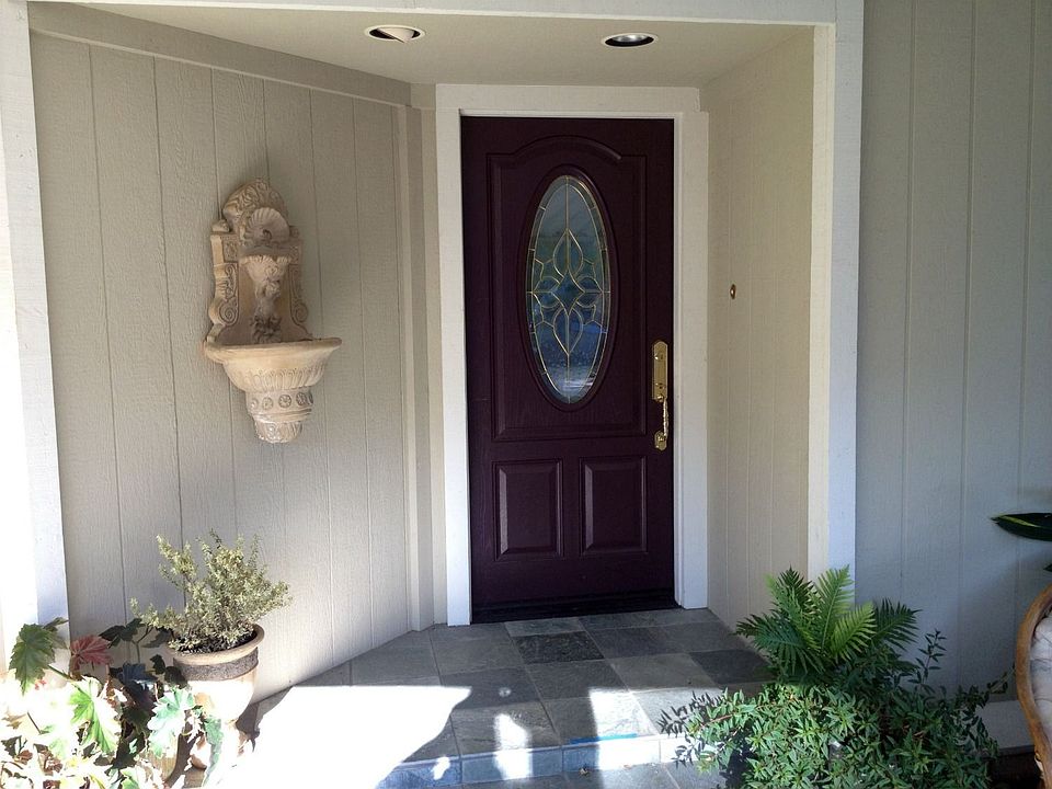 1st image of 44 Laguna Seca Ct
