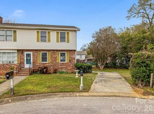 123 Neely Ct, Rock Hill, SC 29732