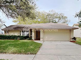 8221 Wellsmere Cir, Orlando, FL 32835