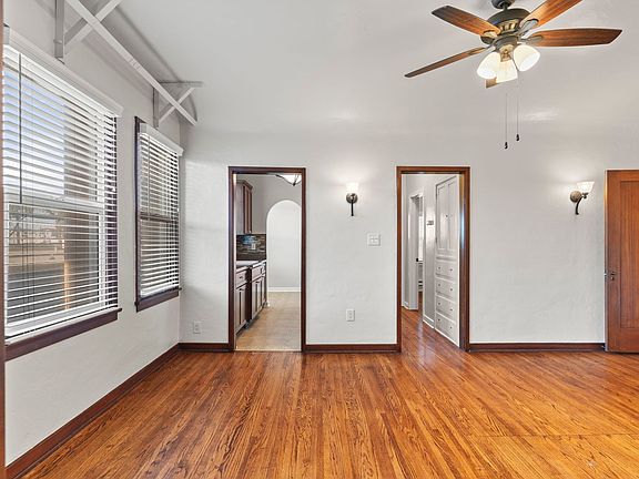 5th image of 731 E Broadway #F