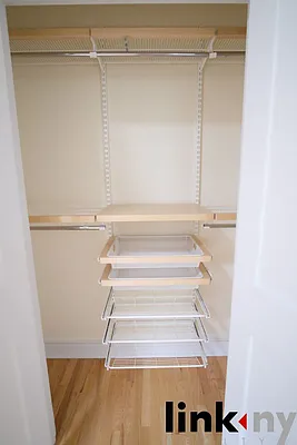 Rented by Link NY Realty | media 38