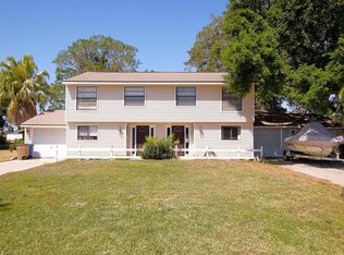 2243 Violet Dr, Fort Myers, FL 33905