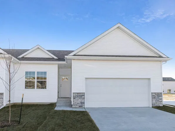 2508 Brook View Dr, Des Moines, IA 50317