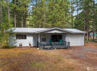 81 N Buckhorn Court, Hoodsport, WA 98548