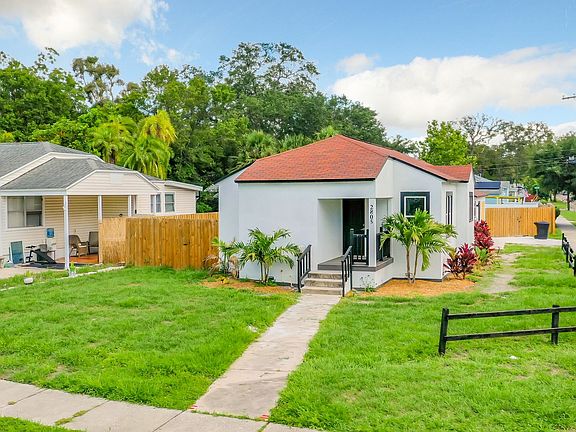 3rd image of 2805 10th Ave N #1