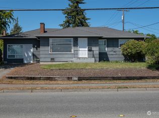 916 S C St, Port Angeles, WA