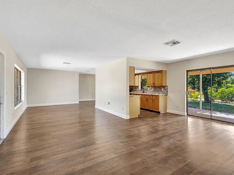 11630 Anhinga Dr — Photo 13
